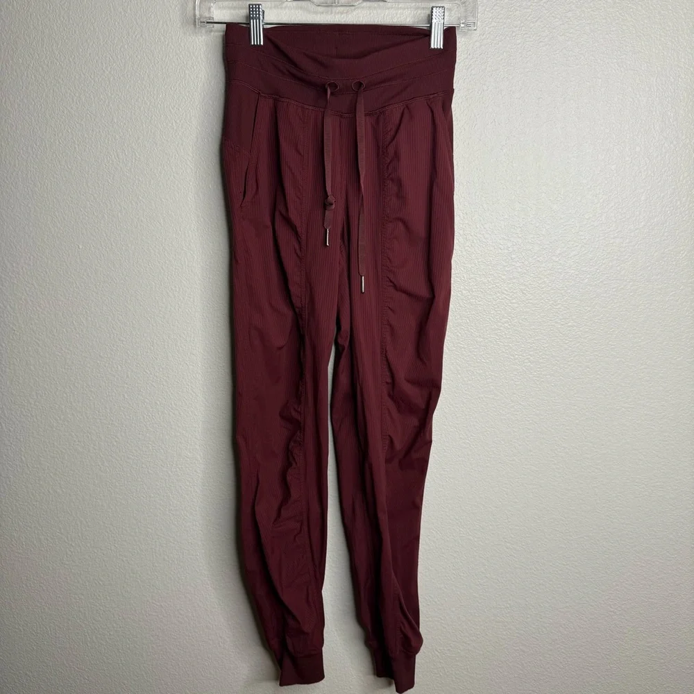 Lululemon Dance Studio‎ Joggers